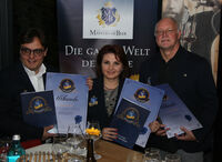 Die weltweit ersten drei Auszeichnungen zum „Certified Member des Institutes of Masters of Beer“ 
