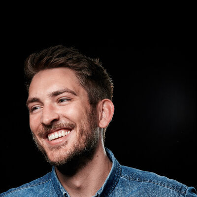 Neues Jahr, neuer Kollege: Marktführer Schweppes verstärkt sein Team um Falco Torini	