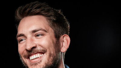 Neues Jahr, neuer Kollege: Marktführer Schweppes verstärkt sein Team um Falco Torini	