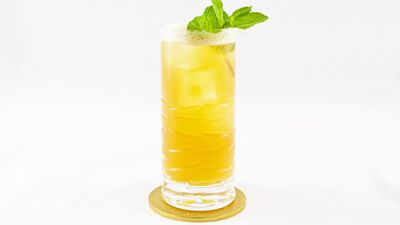 Martin Bornemann aus Basel holt sich das Triple bei der 6. Made in GSA Competition von Mixology 