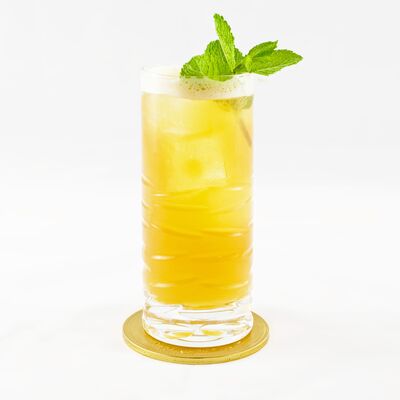 Martin Bornemann aus Basel holt sich das Triple bei der 6. Made in GSA Competition von Mixology 