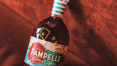 Pampelle & Schweppes Dry Tonic trinken – die beste Art, den Sommer zu genießen