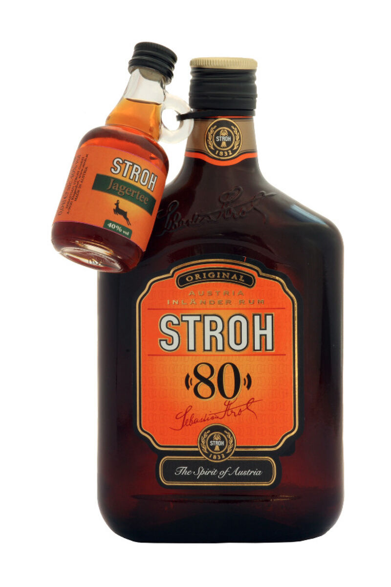 STROH «80» mit Keksstempel und STROH Jagertee Miniatur als Onpack