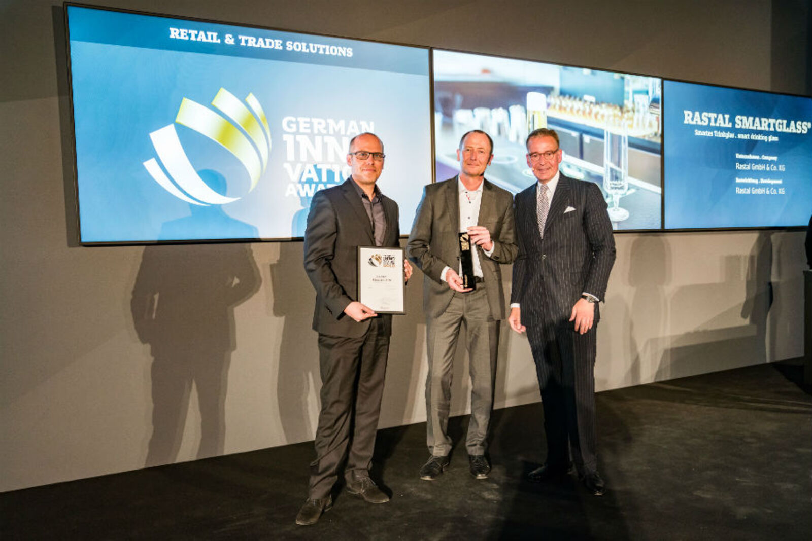 RASTAL SMARTGLASS® gewint den German Innovation Award in Gold